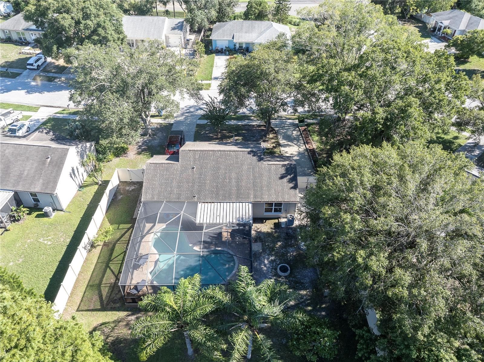 Single Family Residence at 4311 COUNTY BREEZE DR, NEW PORT RICHEY, photo 3 of 35