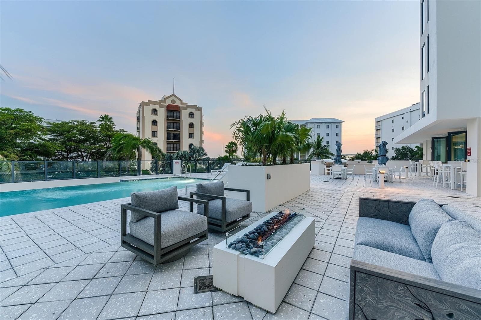 Actual Pool Area - 325 GOLDEN GATE PT #1002, SARASOTA