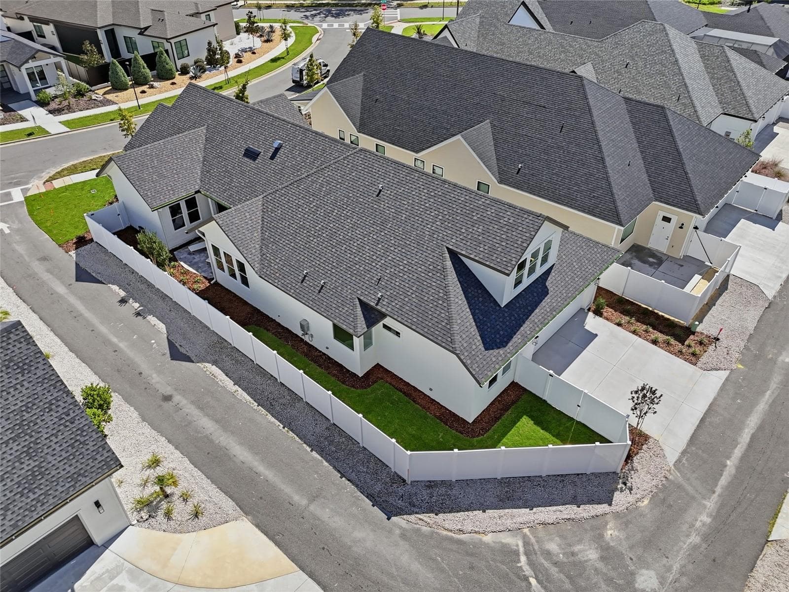 Single Family Residence at 1062 SW 135TH DR, NEWBERRY, photo 14 of 53