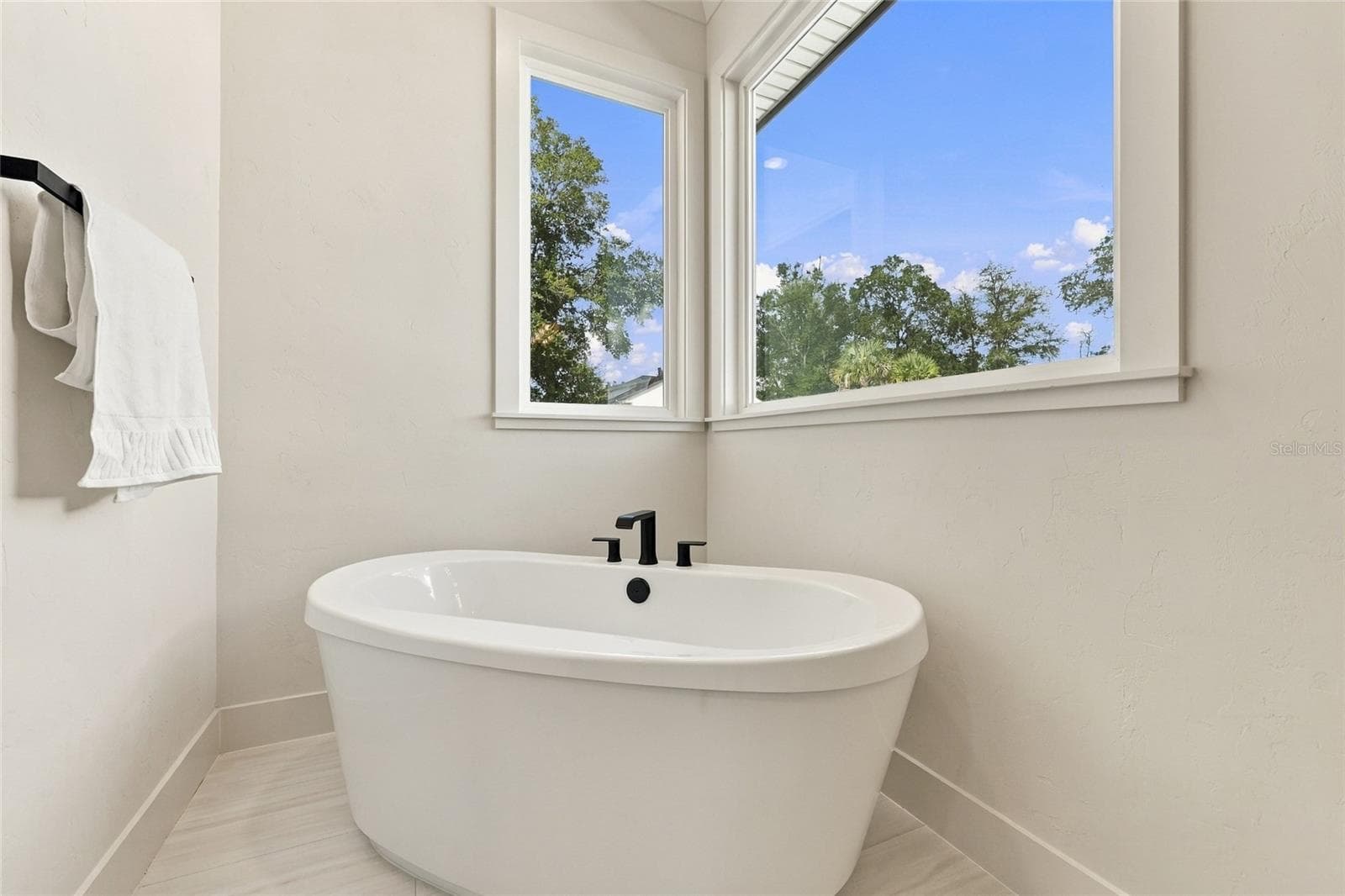 Primary Bathroom 1st Floor - 1062 SW 135TH DR, NEWBERRY