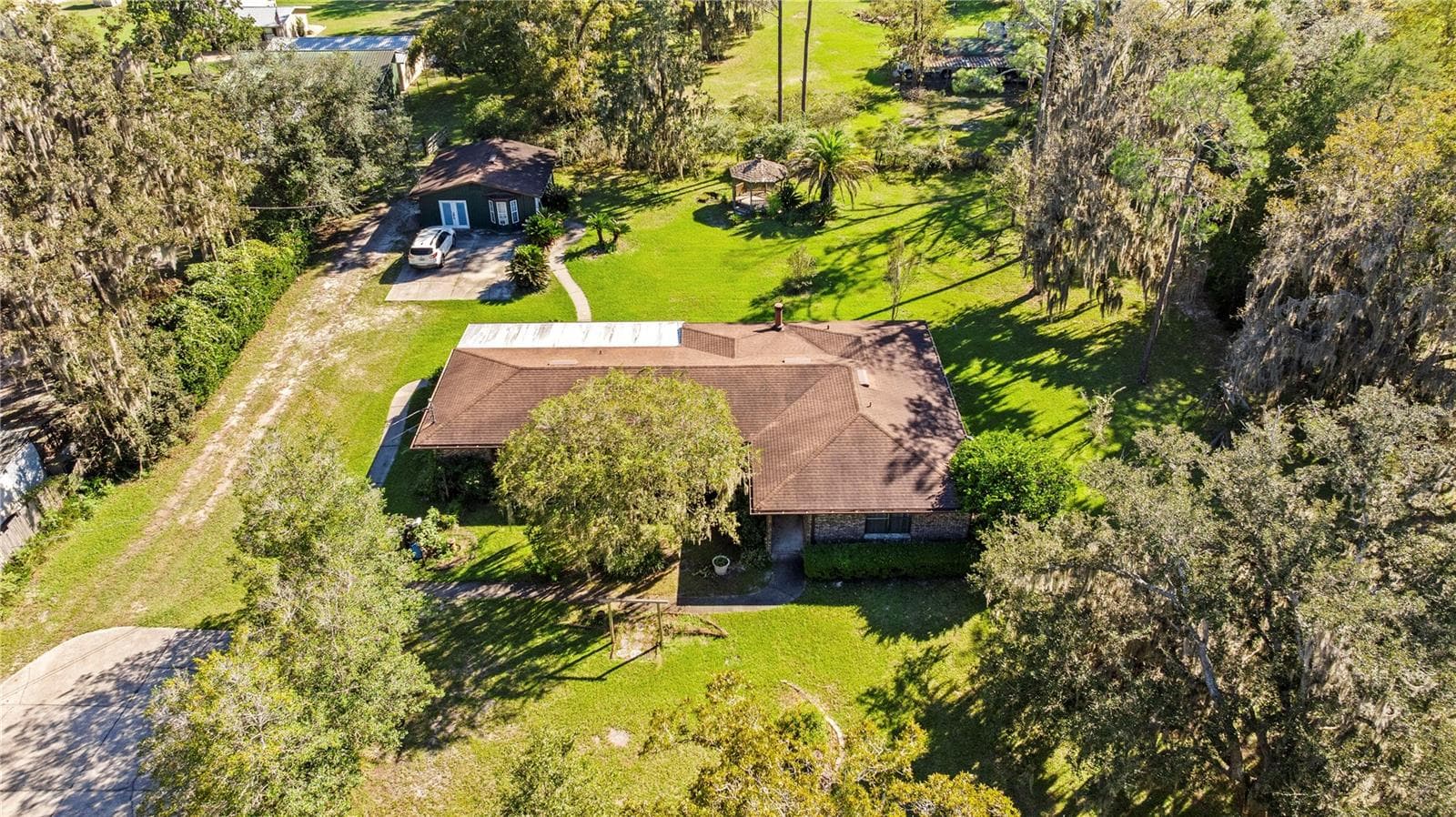 Single Family Residence at 4145 APPALOOSA RD, MIDDLEBURG, photo 11 of 74
