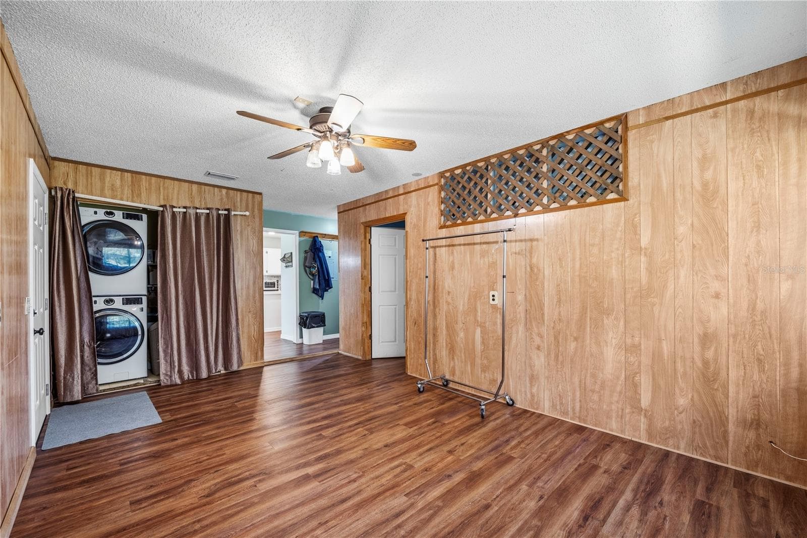 Single Family Residence at 4145 APPALOOSA RD, MIDDLEBURG, photo 29 of 74