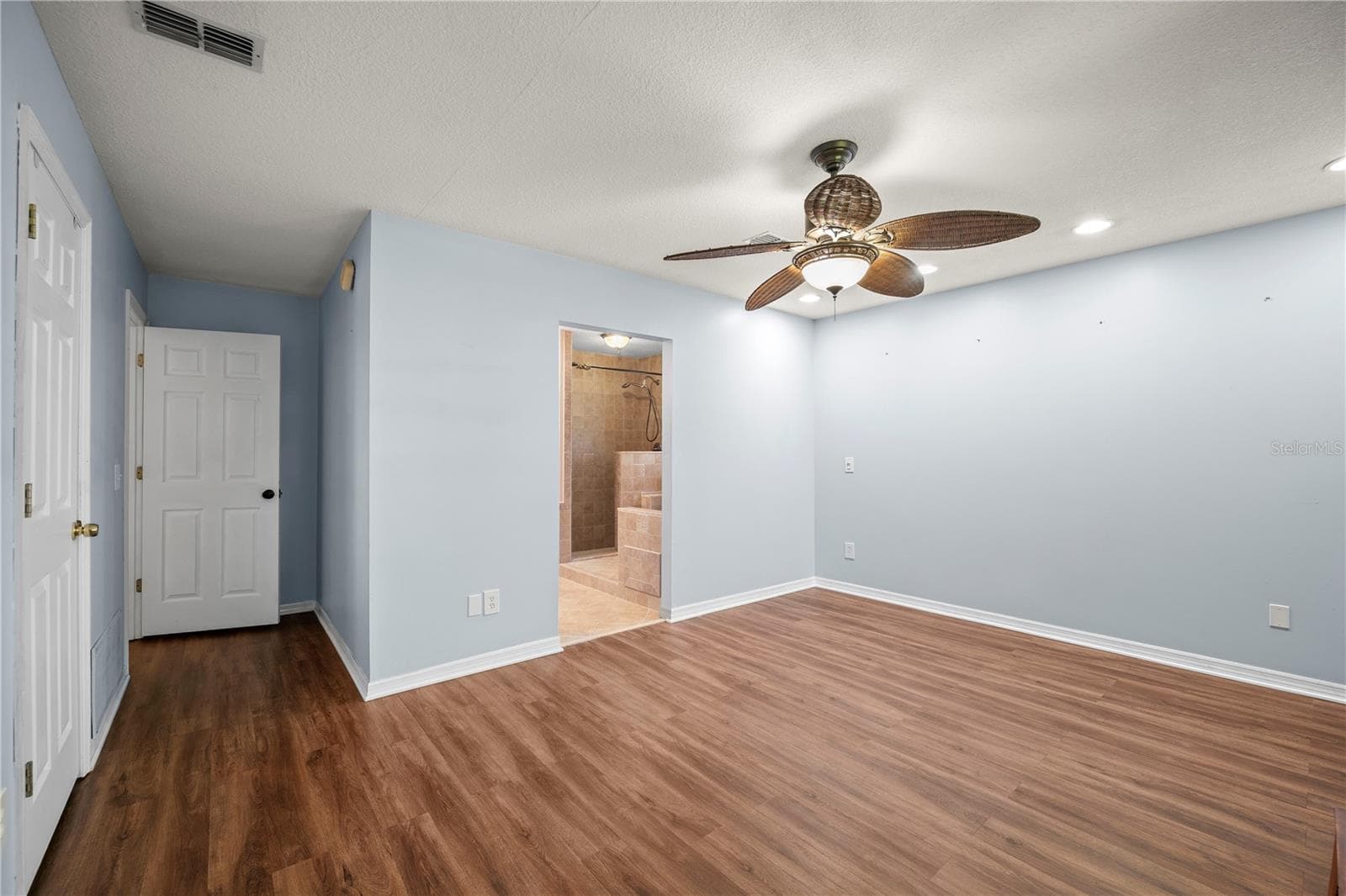 Single Family Residence at 4145 APPALOOSA RD, MIDDLEBURG, photo 37 of 74