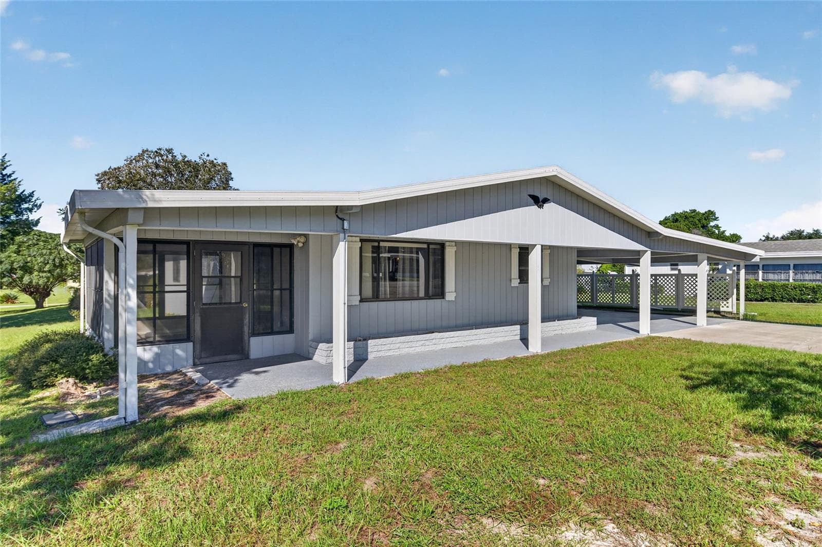 Single Family Residence at 10182 SW 87TH TER, OCALA, photo 5 of 50