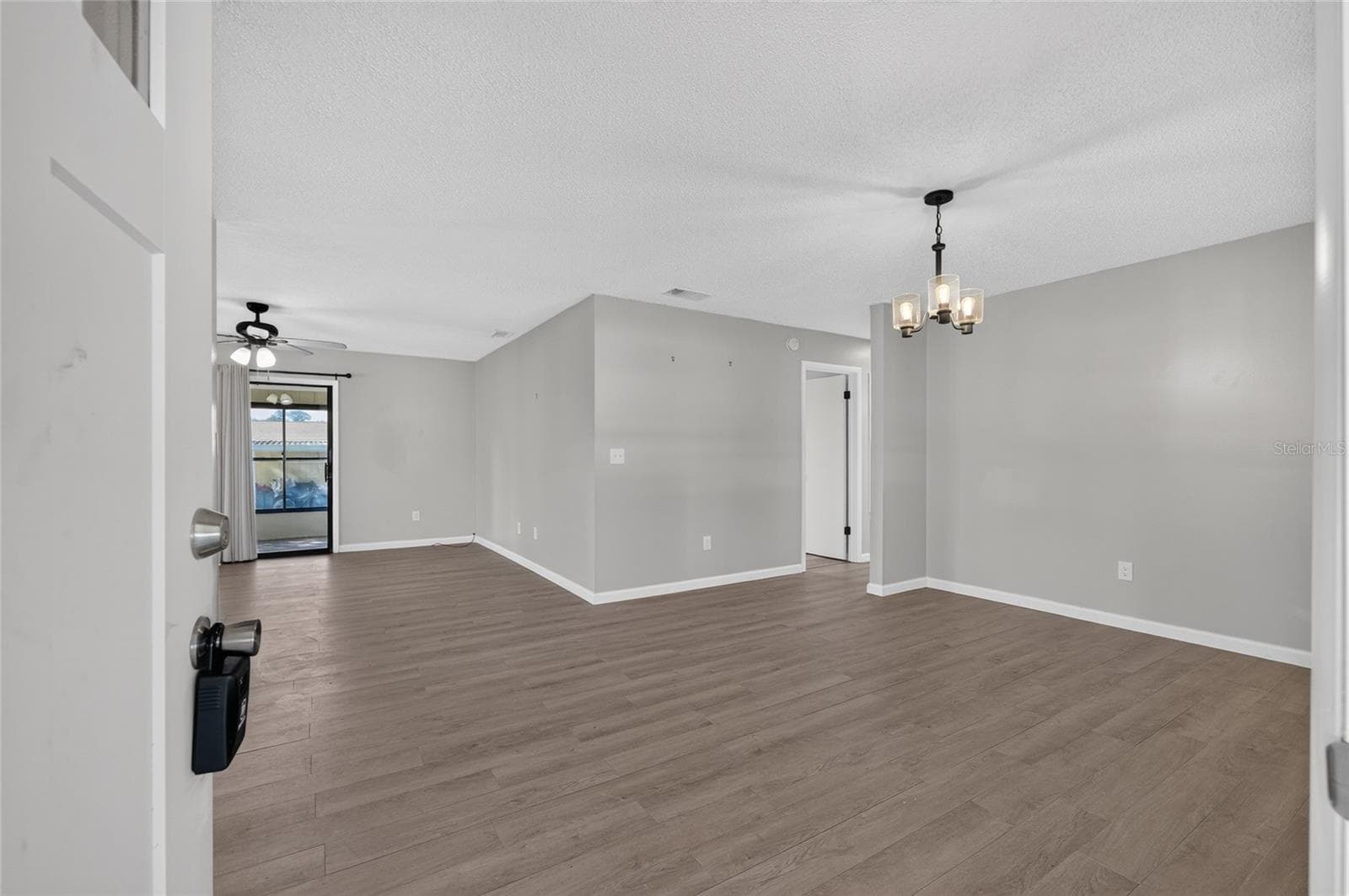 Single Family Residence at 10182 SW 87TH TER, OCALA, photo 15 of 50
