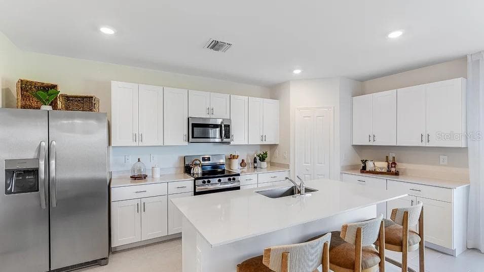 Model Kitchen - 18137 MELLON ST, PARRISH