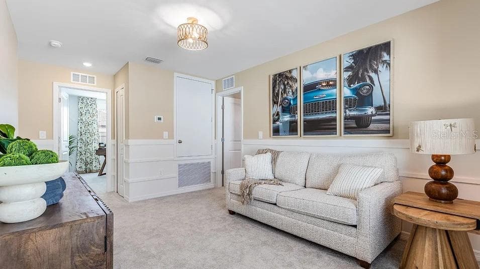 Model Loft - 18137 MELLON ST, PARRISH