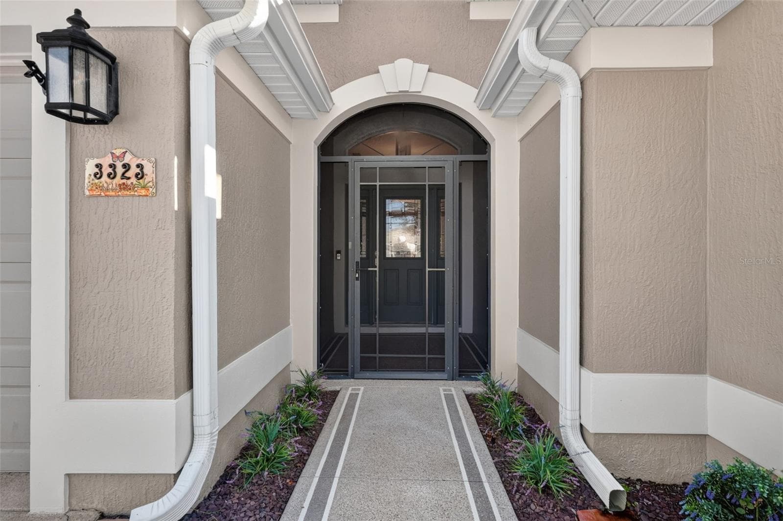 Front Screened Entry Vestibule - 3323 KELVINGTON RD, THE VILLAGES