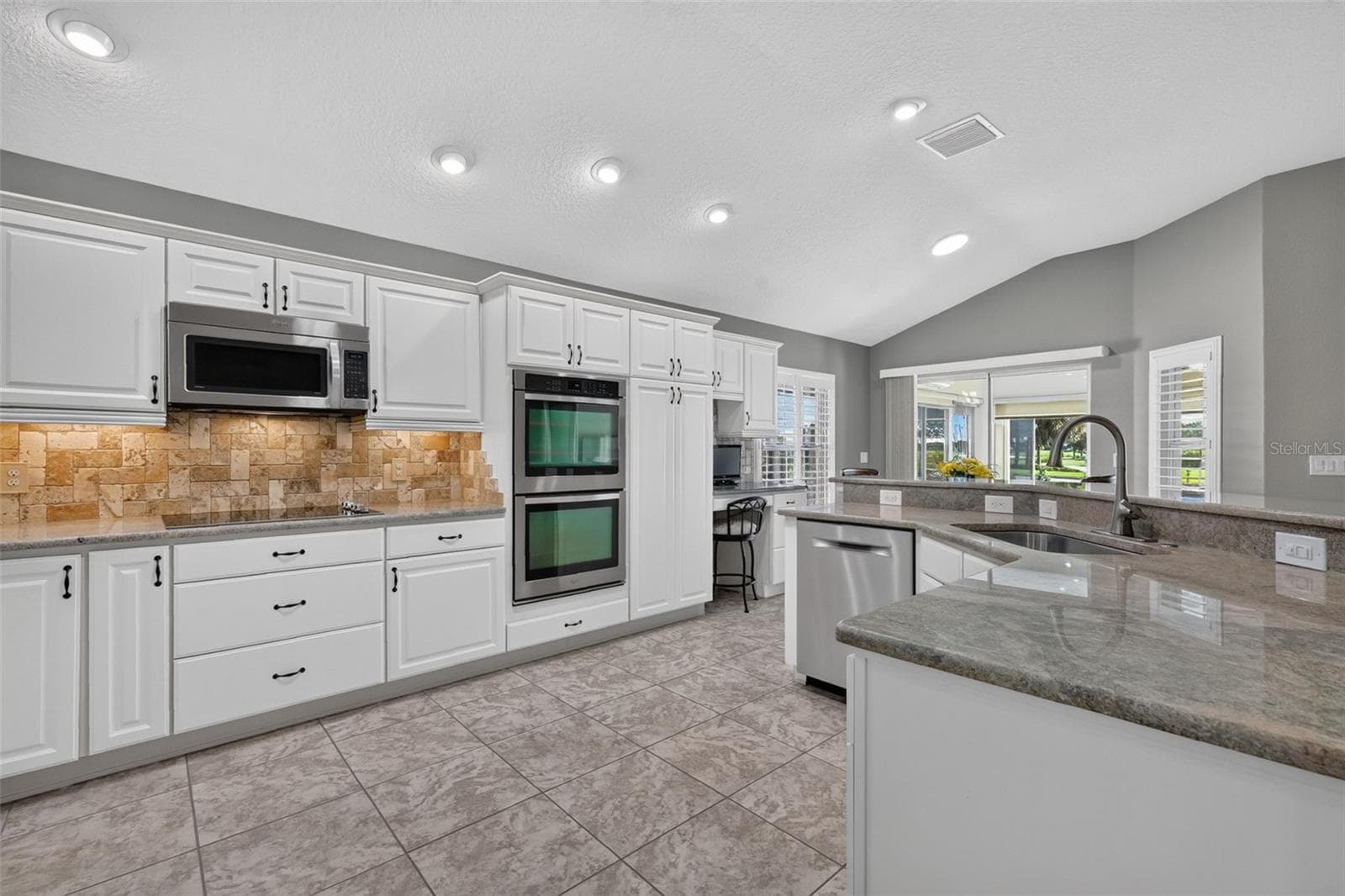 Kitchen - 3323 KELVINGTON RD, THE VILLAGES