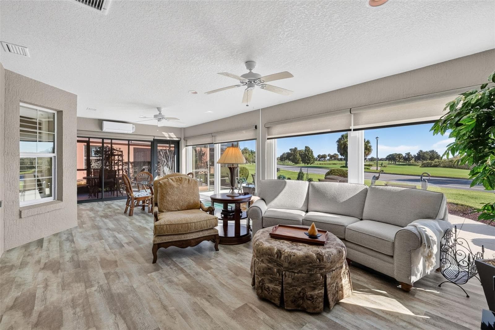 Spacious 408sf Enclosed Lanai with Mini-Split - 3323 KELVINGTON RD, THE VILLAGES