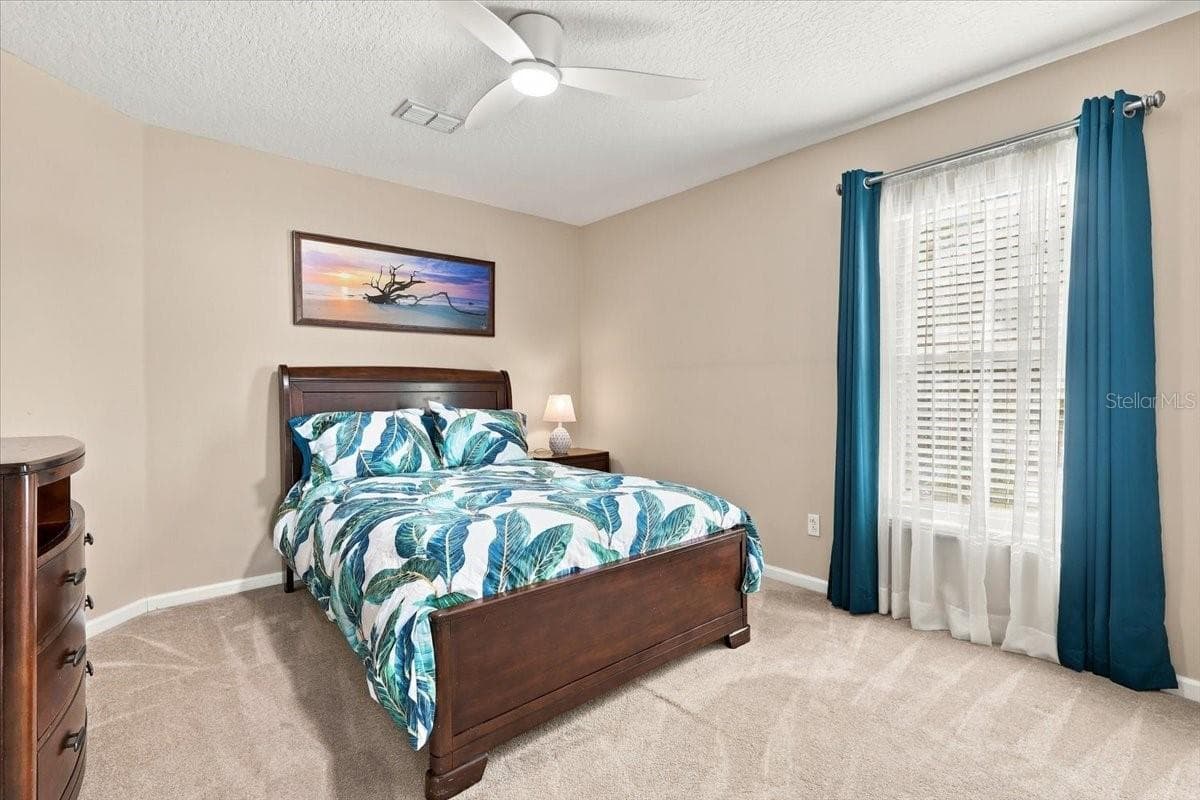 Main floor guest bedroom. - 2631 TREYMORE DR, ORLANDO