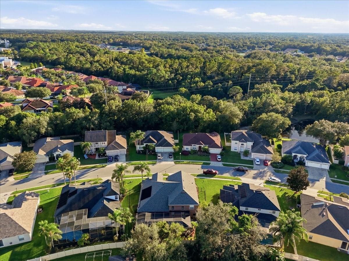 Gated access community close to every convenience. - 2631 TREYMORE DR, ORLANDO