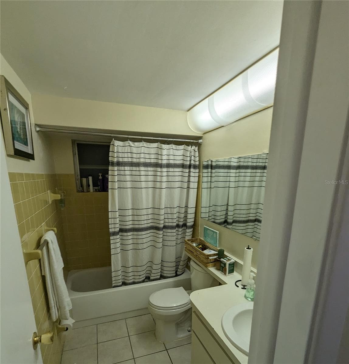 HALL BATH - 3937 SAIL DR, NEW PORT RICHEY
