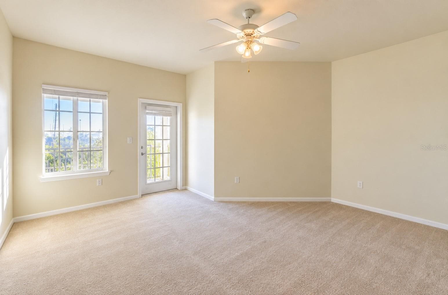 Spacious Primary Suite - 9872 MEADOW FIELD CIR #503, TAMPA