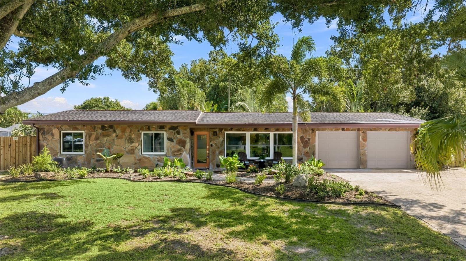 Single Family Residence at 2630 SUNNYBROOK DR, SARASOTA, photo 3 of 51