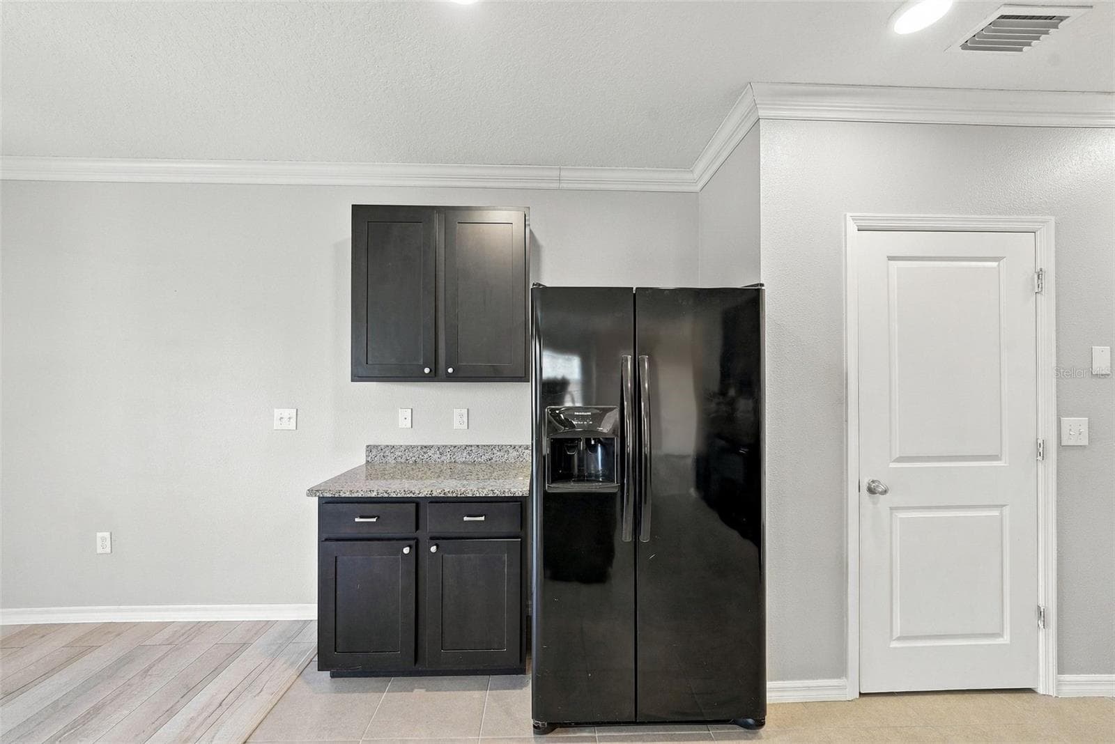 Single Family Residence at 8028 PELICAN REED CIR, WESLEY CHAPEL, photo 11 of 49