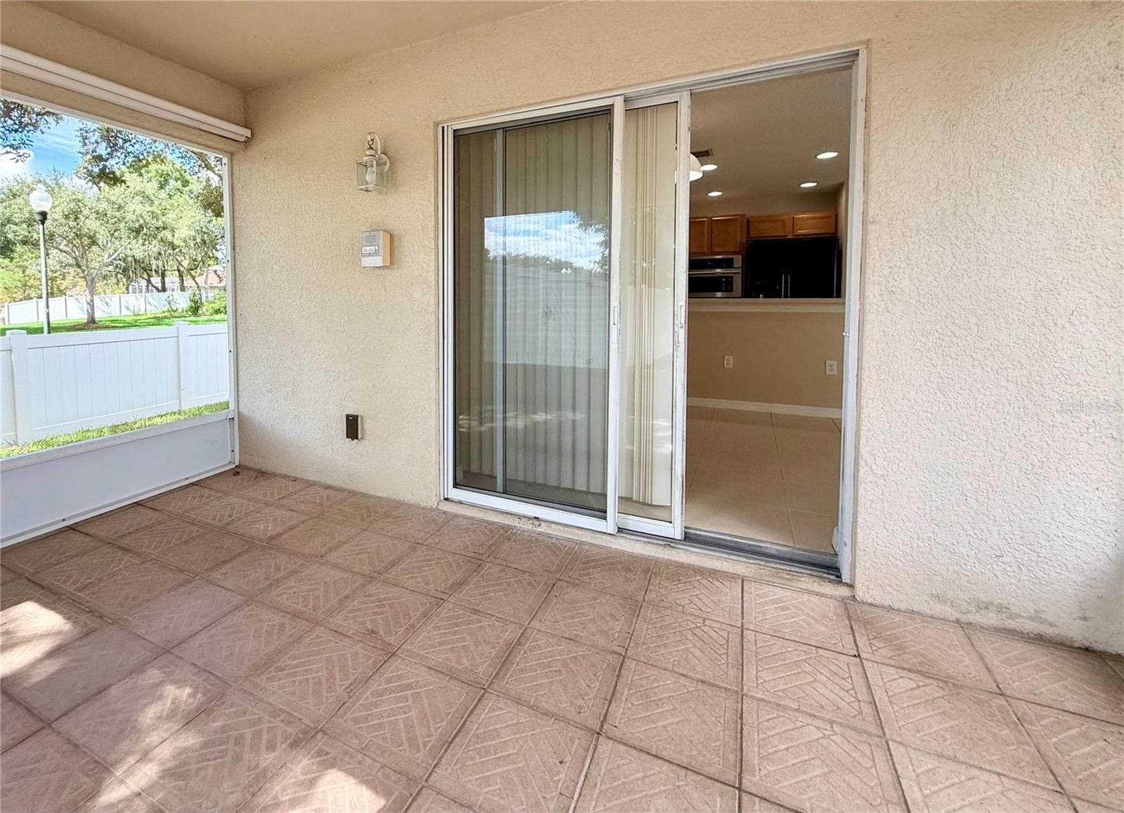 Single Family Residence at 2225 REEFVIEW LOOP, APOPKA, photo 11 of 27