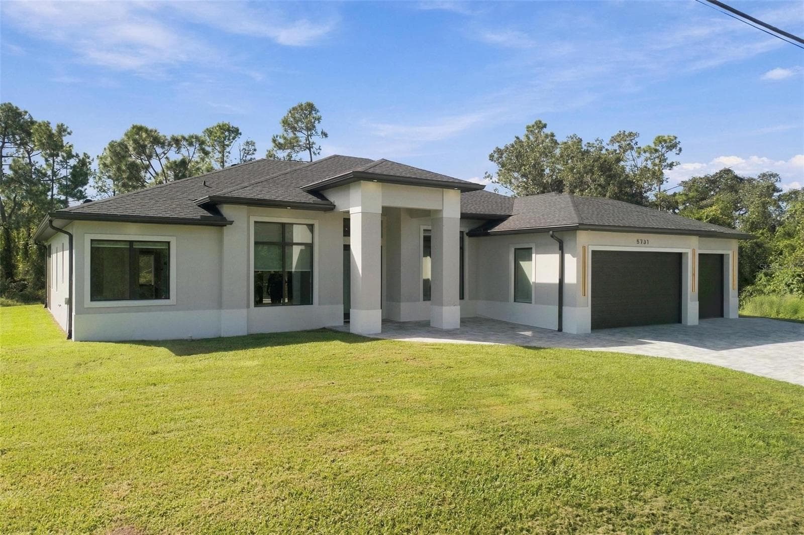 Single Family Residence at 5731 GIFFEN AVE, NORTH PORT, photo 4 of 65