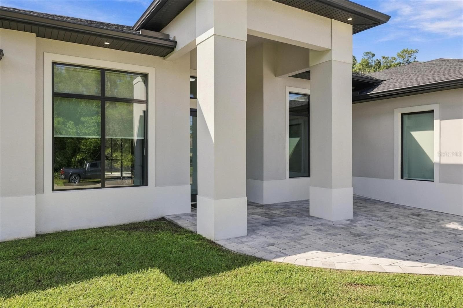 Single Family Residence at 5731 GIFFEN AVE, NORTH PORT, photo 7 of 65