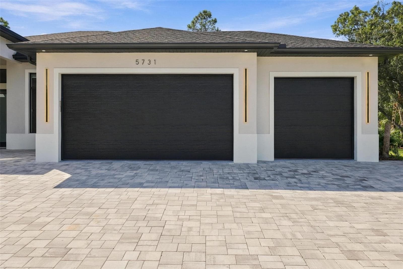 3 Car Garage - 5731 GIFFEN AVE, NORTH PORT