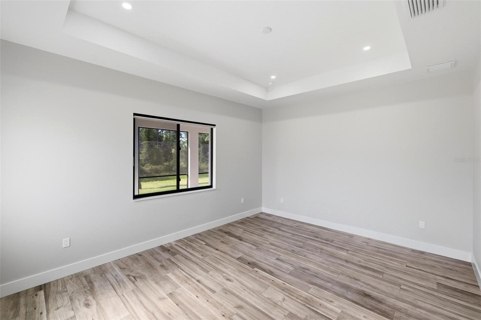 Single Family Residence at 5731 GIFFEN AVE, NORTH PORT, photo 27 of 65