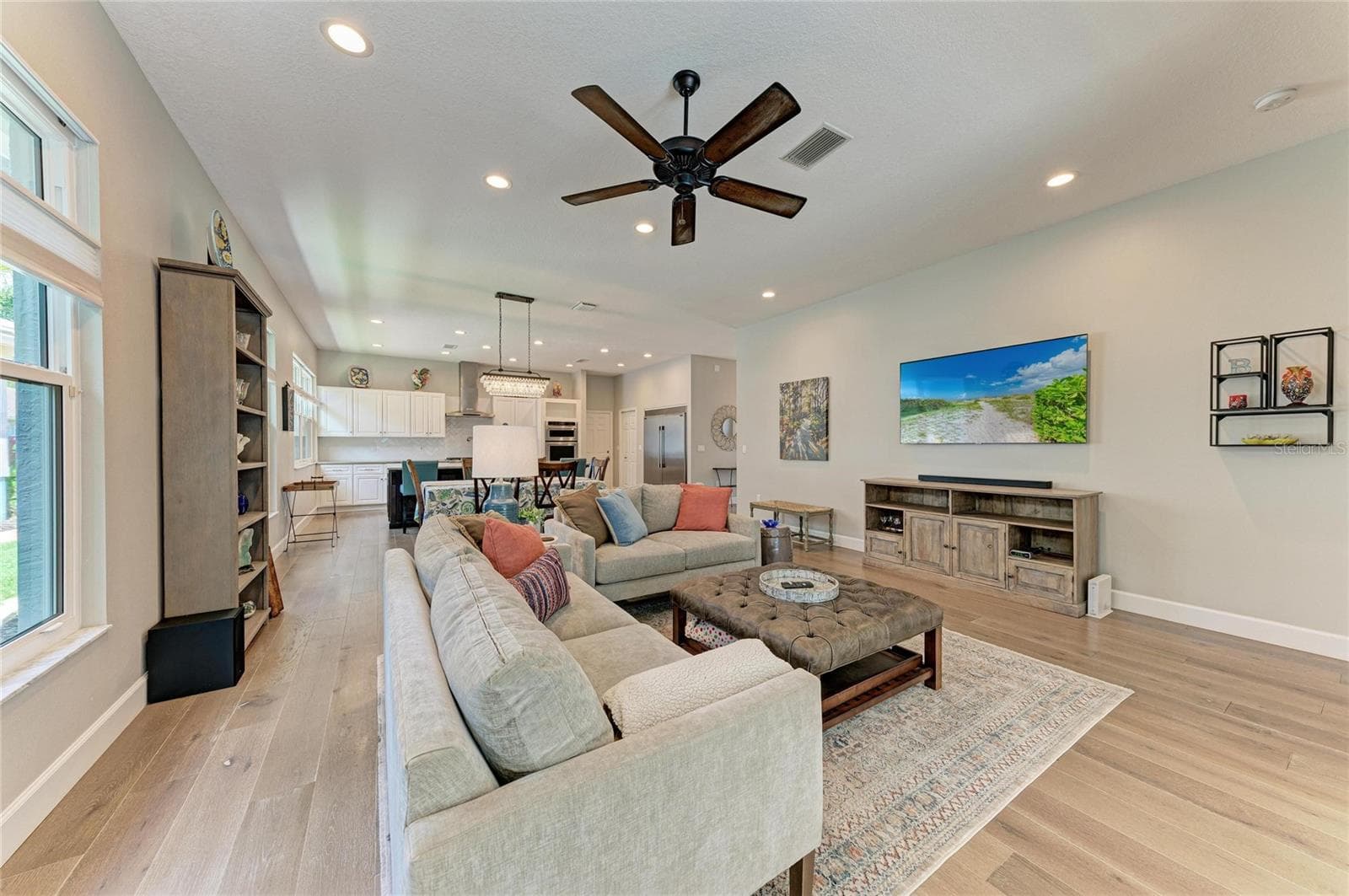 Single Family Residence at 8352 CANARY PALM CT, SARASOTA, photo 12 of 74