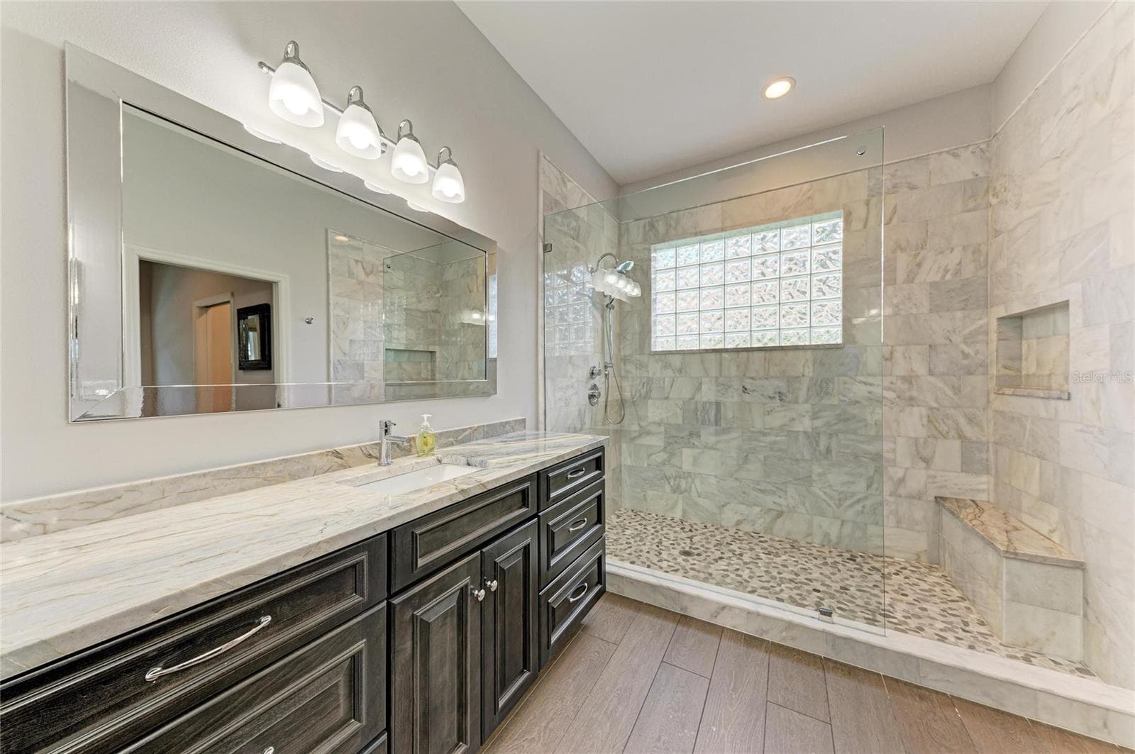 Single Family Residence at 8352 CANARY PALM CT, SARASOTA, photo 29 of 74