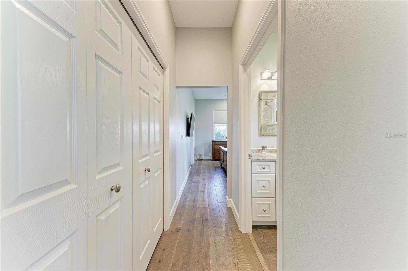 Single Family Residence at 8352 CANARY PALM CT, SARASOTA, photo 30 of 74