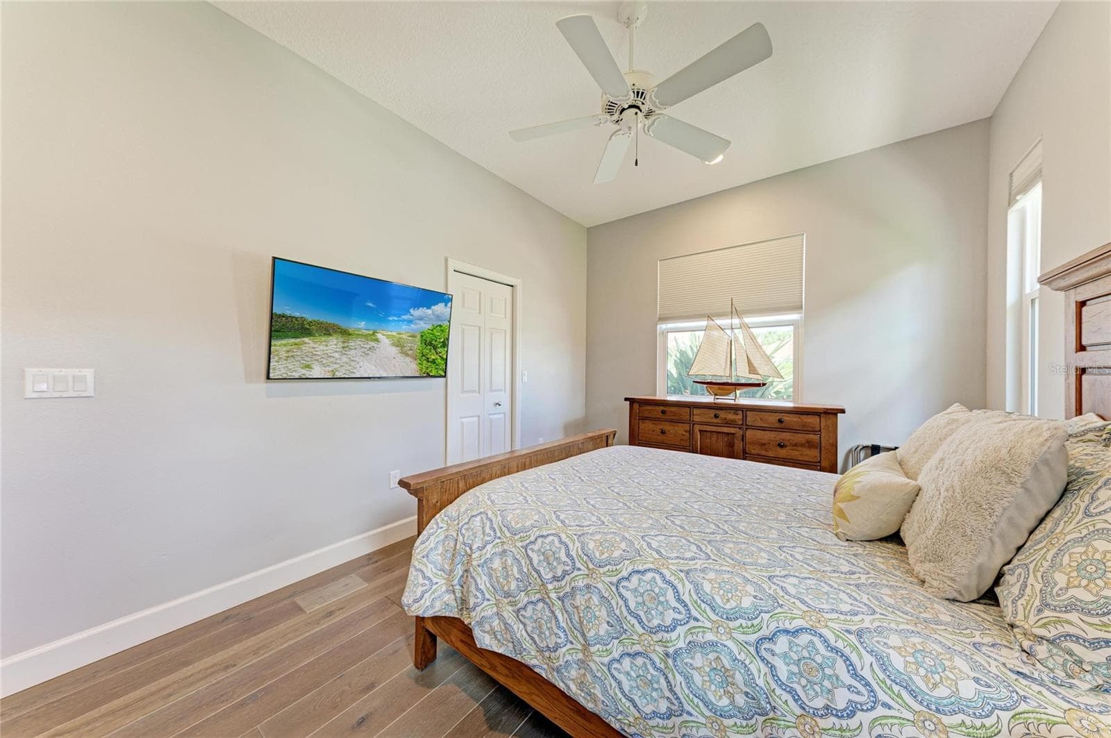 Single Family Residence at 8352 CANARY PALM CT, SARASOTA, photo 33 of 74