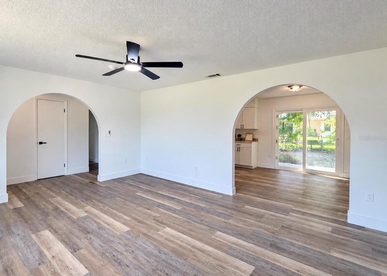 Single Family Residence at 9442 BAHIA RD, OCALA, photo 6 of 18