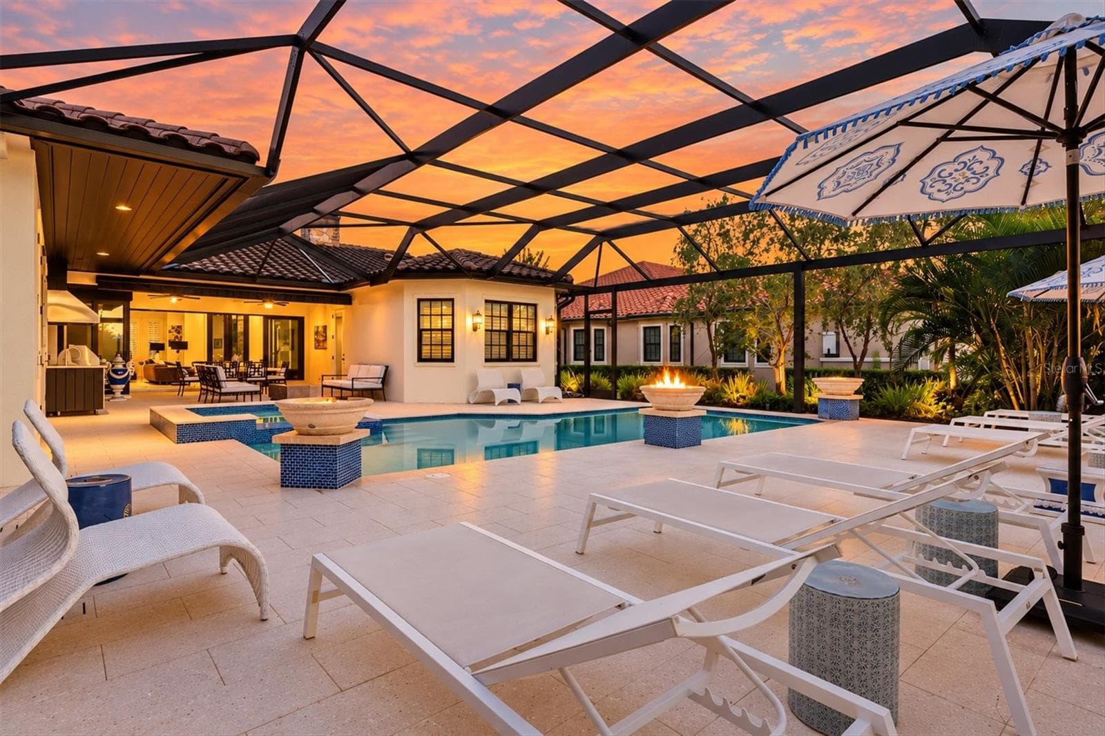 Single Family Residence at 16011 DAYSAILOR TRL, LAKEWOOD RANCH, photo 17 of 54