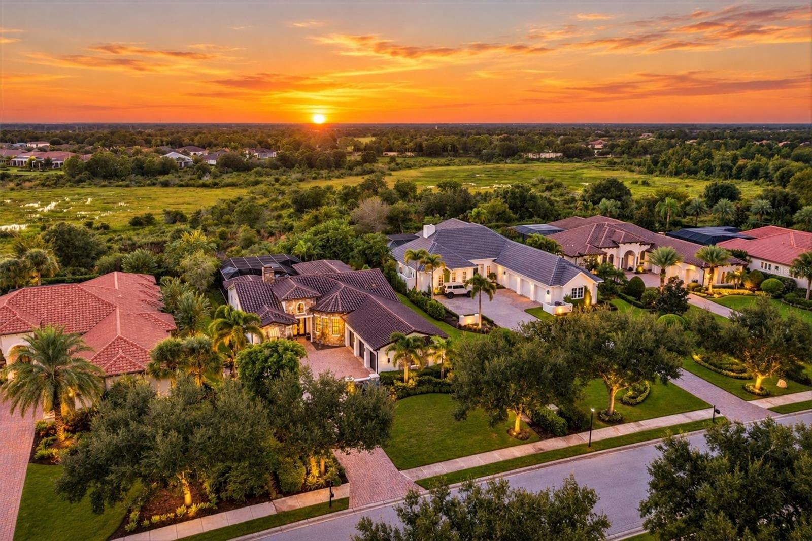 Single Family Residence at 16011 DAYSAILOR TRL, LAKEWOOD RANCH, photo 29 of 54