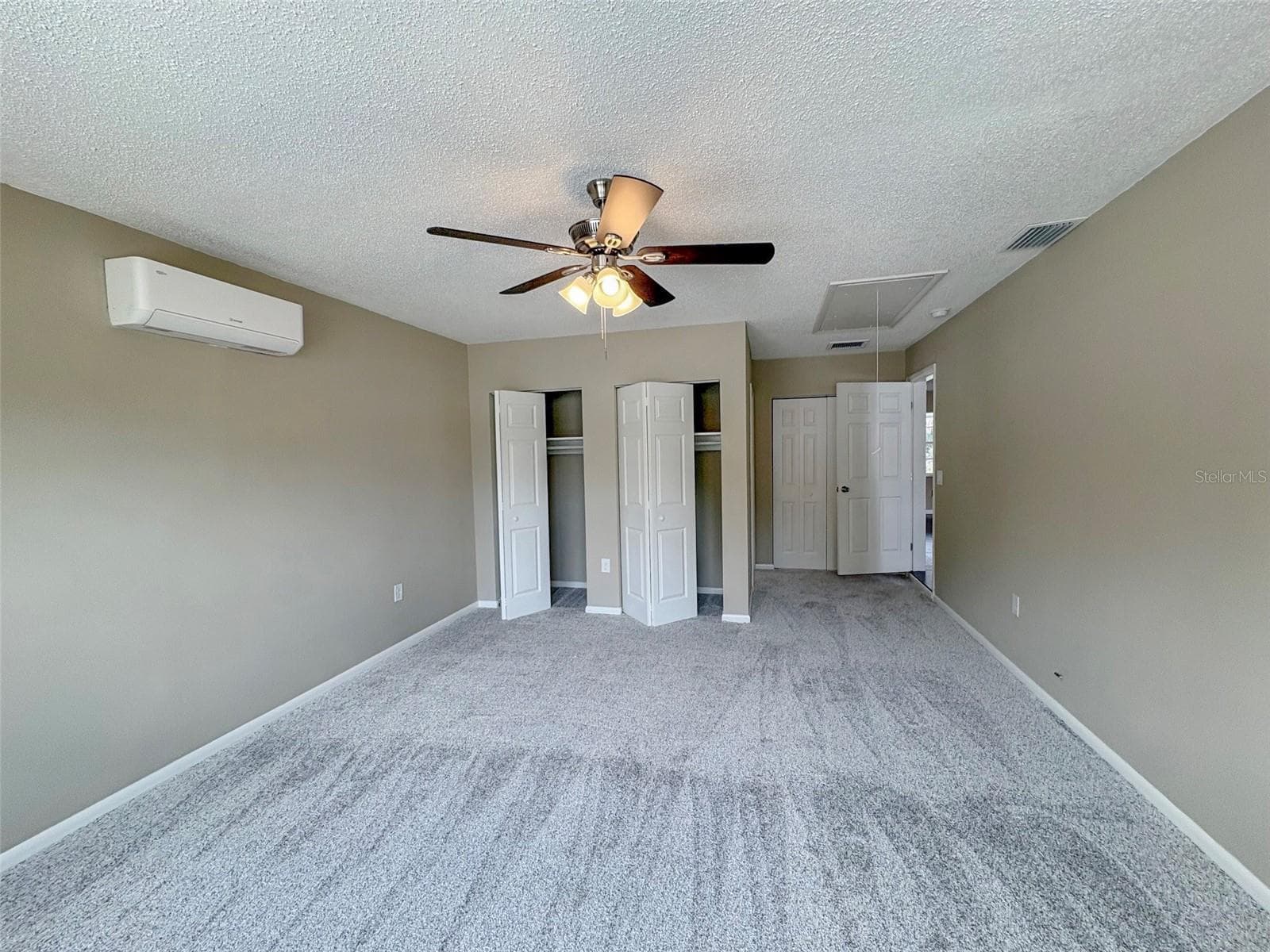 Single Family Residence at 6437 JENNY DR, LAKE WALES, photo 14 of 28