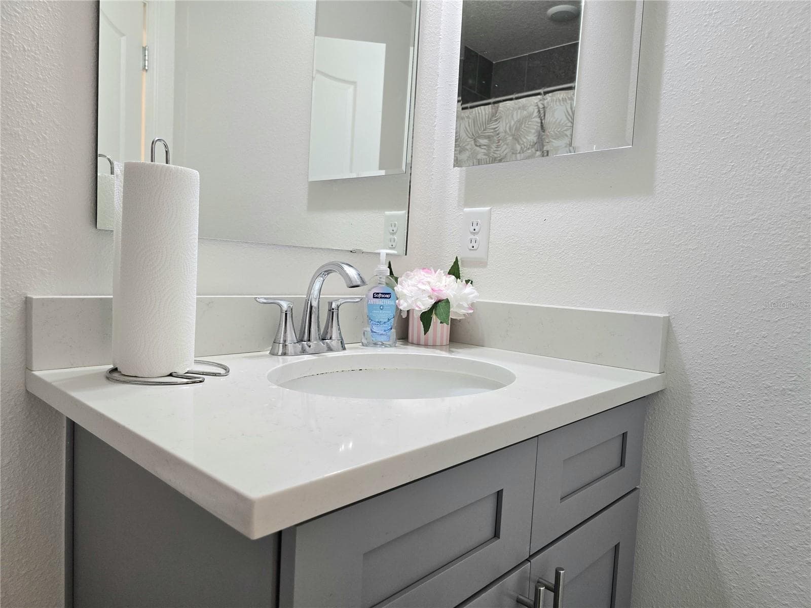 Guest Bathroom - 4956 JACKSON ST, WINTER HAVEN