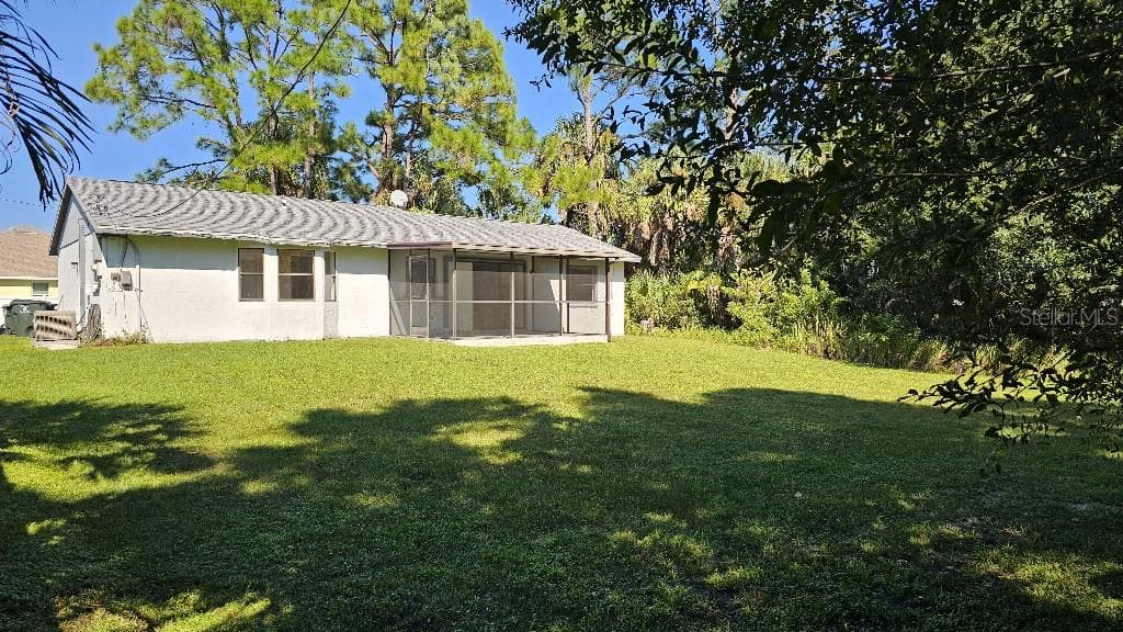 Single Family Residence at 3009 NANSEN LN, NORTH PORT, photo 2 of 24