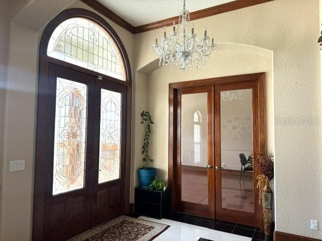 Double entry doors w transom arch window - 4222 SE 9TH AVE, OCALA