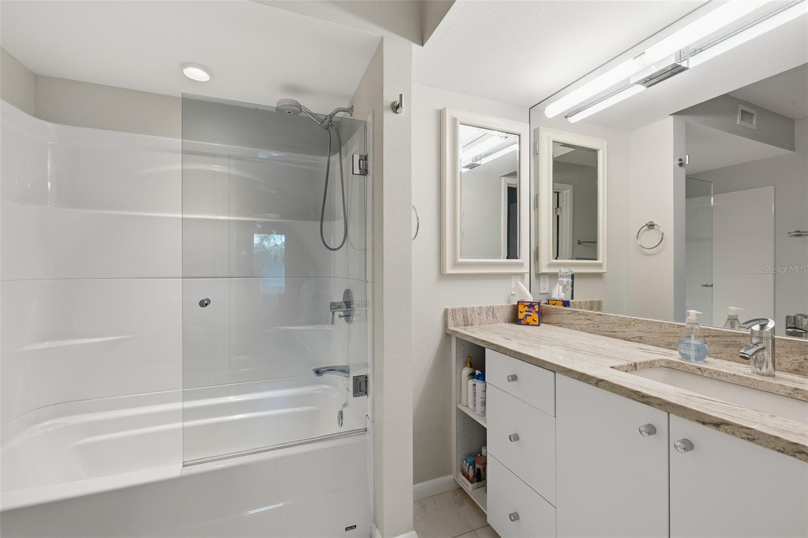 Primary Bathroom - 5000 GASPARILLA RD #26, BOCA GRANDE