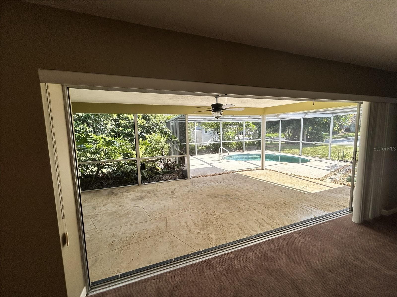 Single Family Residence at 2019 FOREST VIEW DR, PALM HARBOR, photo 14 of 28