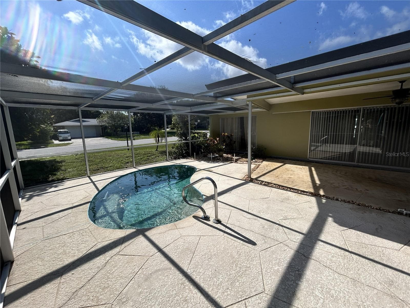 Single Family Residence at 2019 FOREST VIEW DR, PALM HARBOR, photo 21 of 28