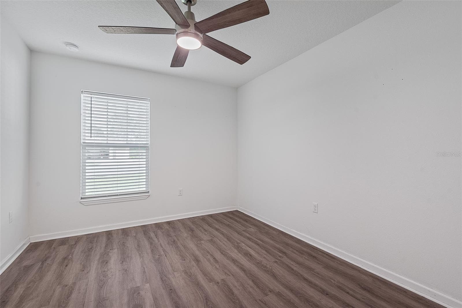 Single Family Residence at 5 WHISANT PL, PALM COAST, photo 36 of 64