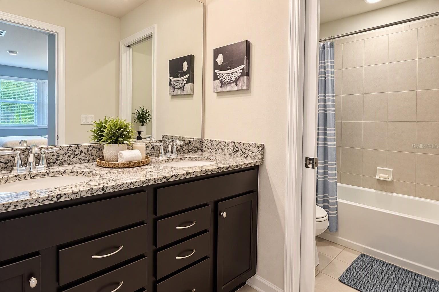 Townhouse at 8930 SYDNEY AVE, KISSIMMEE, photo 10 of 32