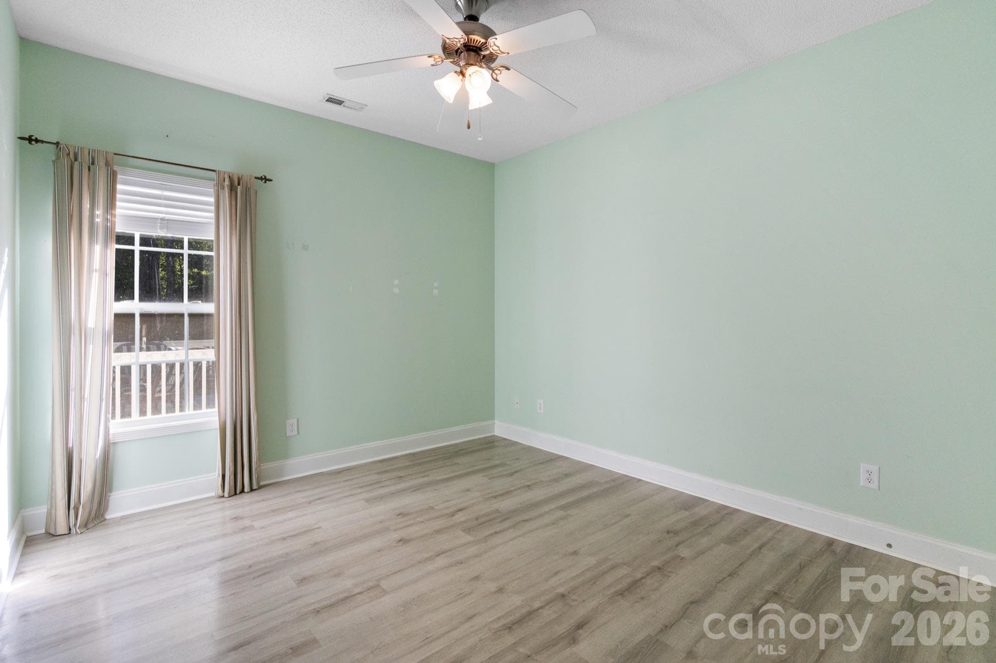 Single Family Residence at 4053 Navajo Court, Rock Hill, photo 26 of 45