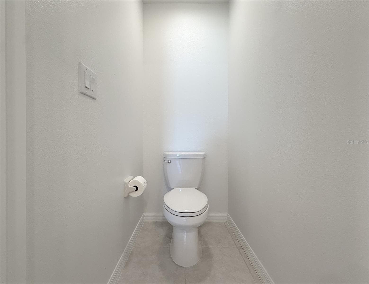 Enclosed toilet - 32106 POP ASH PL, SAN ANTONIO