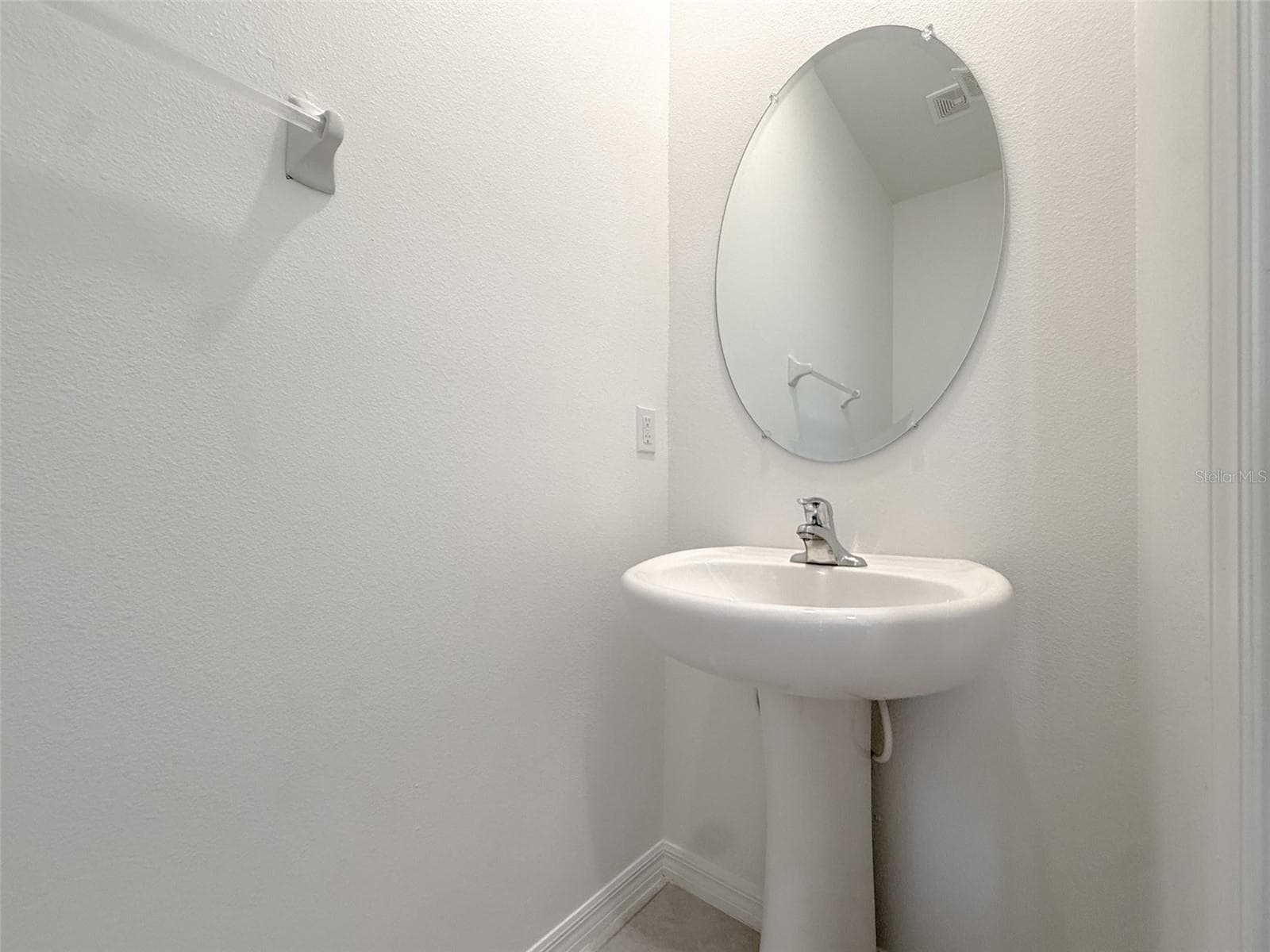 Bathroom 3 (Half) - 32106 POP ASH PL, SAN ANTONIO