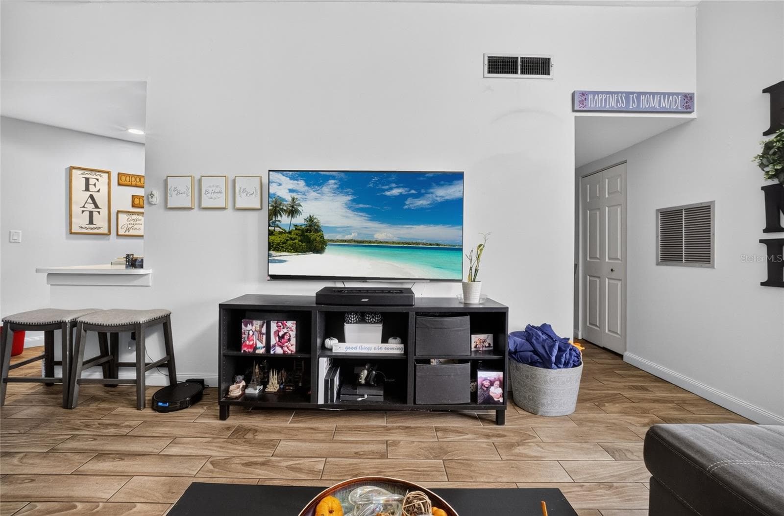 Condominium at 3987 ATRIUM DR #U5, ORLANDO, photo 5 of 18