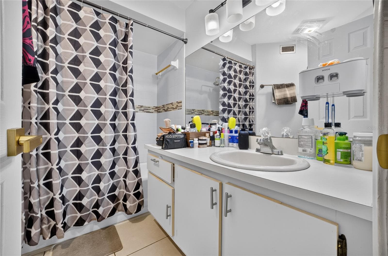 Condominium at 3987 ATRIUM DR #U5, ORLANDO, photo 14 of 18