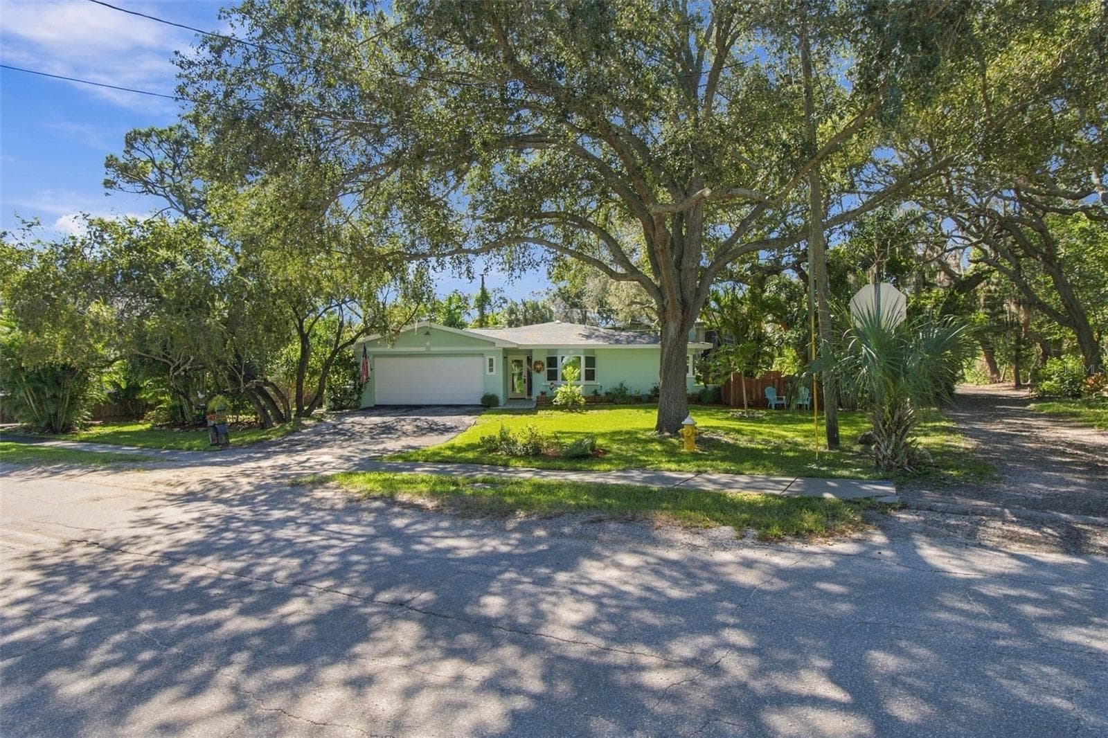 Single Family Residence at 395 GEORGIA AVE, CRYSTAL BEACH, photo 4 of 62