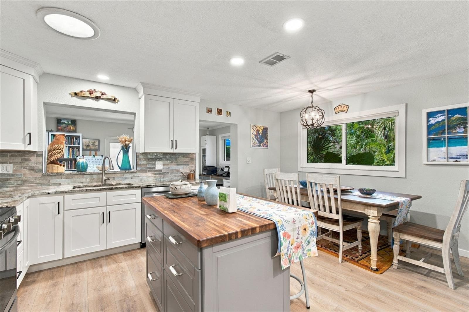 Single Family Residence at 395 GEORGIA AVE, CRYSTAL BEACH, photo 14 of 62