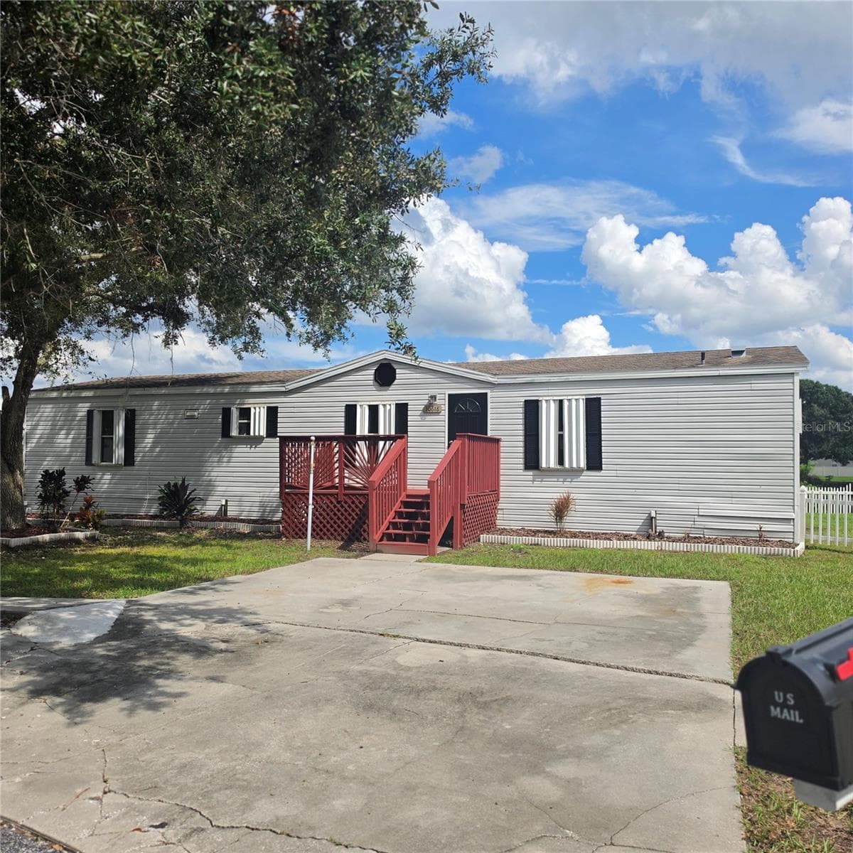 10618 GOSHAWK PL