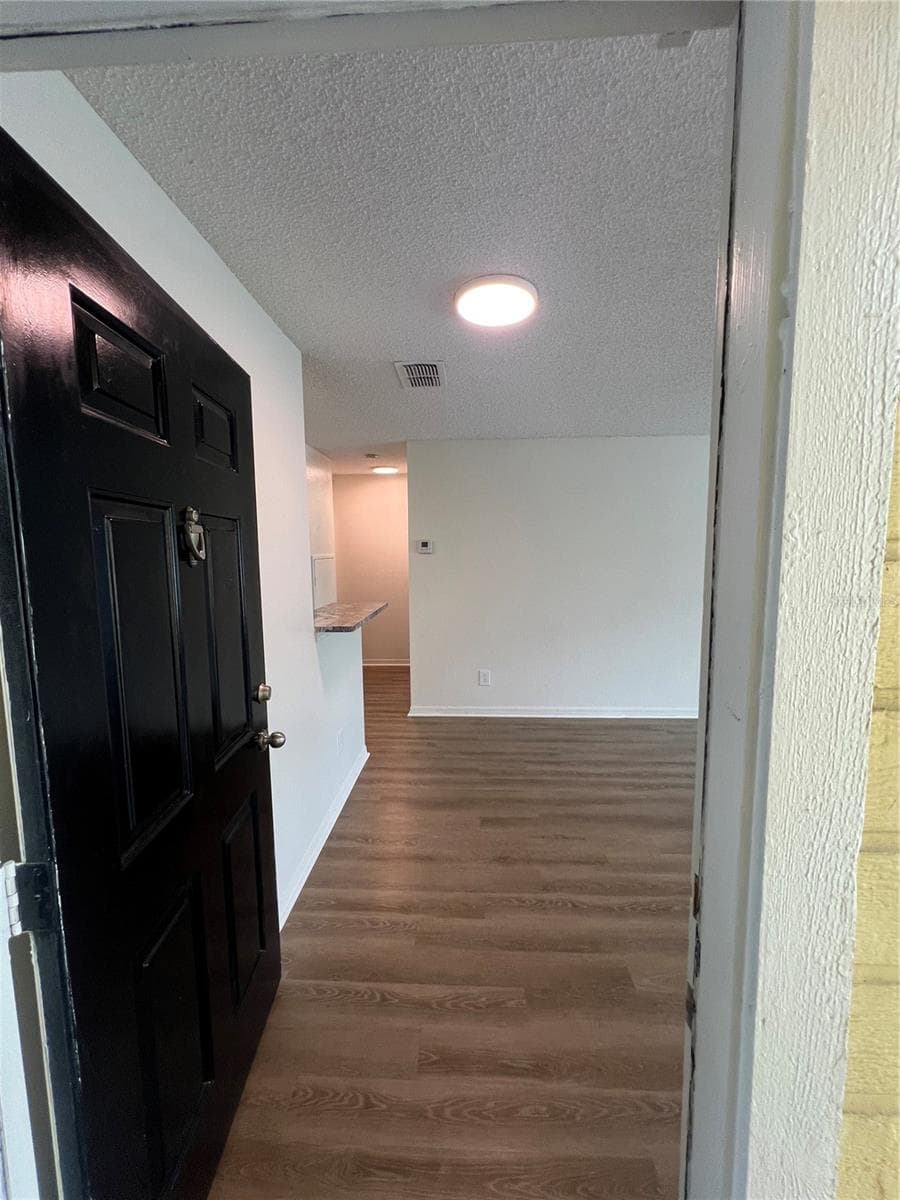 Condominium at 1055 S HIAWASSEE RD #2014, ORLANDO, photo 8 of 17